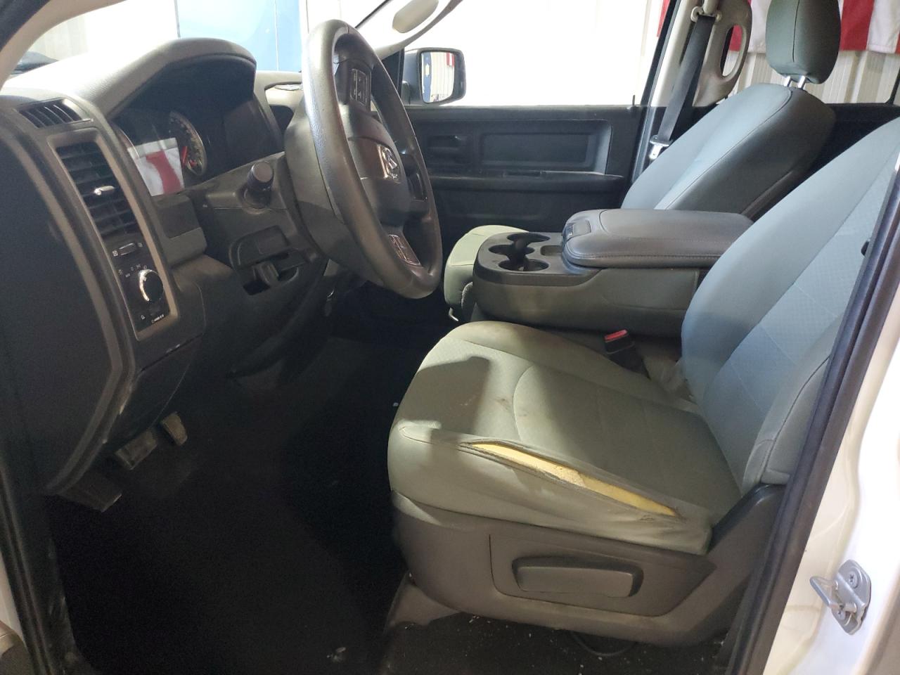 2018 Ram 1500 St VIN: 1C6RR7FG8JS212068 Lot: 84244895