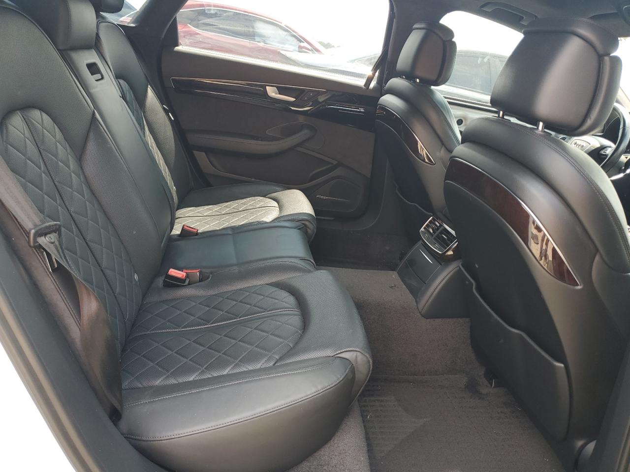 2017 Audi A8 L Quattro VIN: WAU43AFD6HN019804 Lot: 70745785