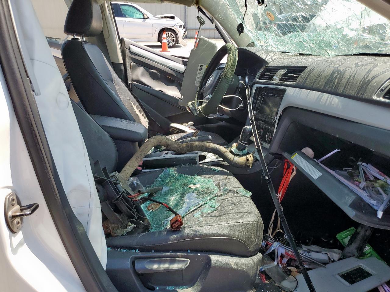 2013 Volkswagen Passat Se VIN: 1VWBH7A39DC118097 Lot: 71622055