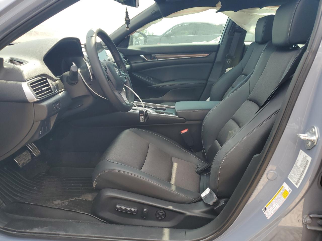 2022 Honda Accord Sport VIN: 1HGCV2F31NA005030 Lot: 70584705