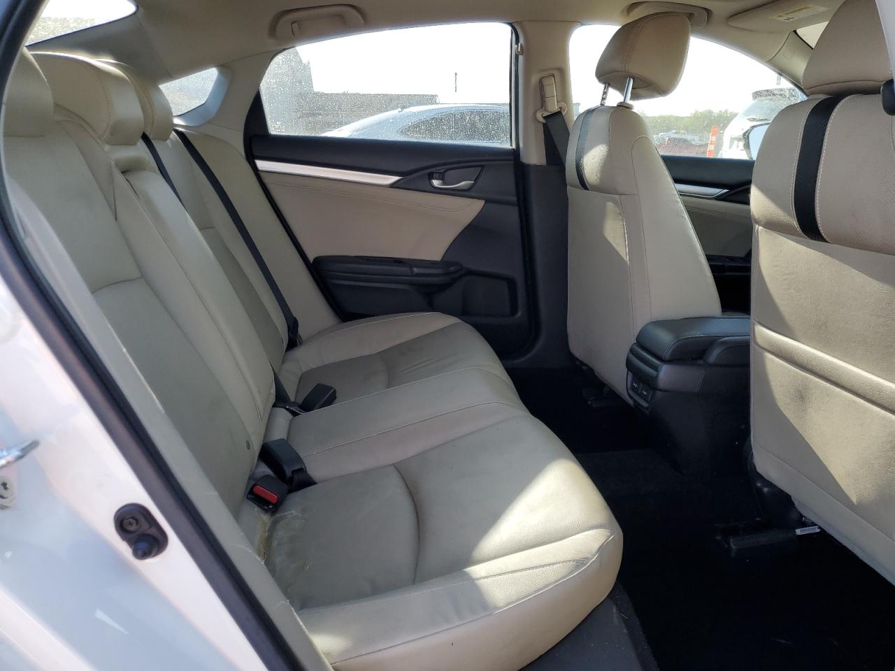 2018 Honda Civic Touring VIN: JHMFC1F94JX037007 Lot: 80880105