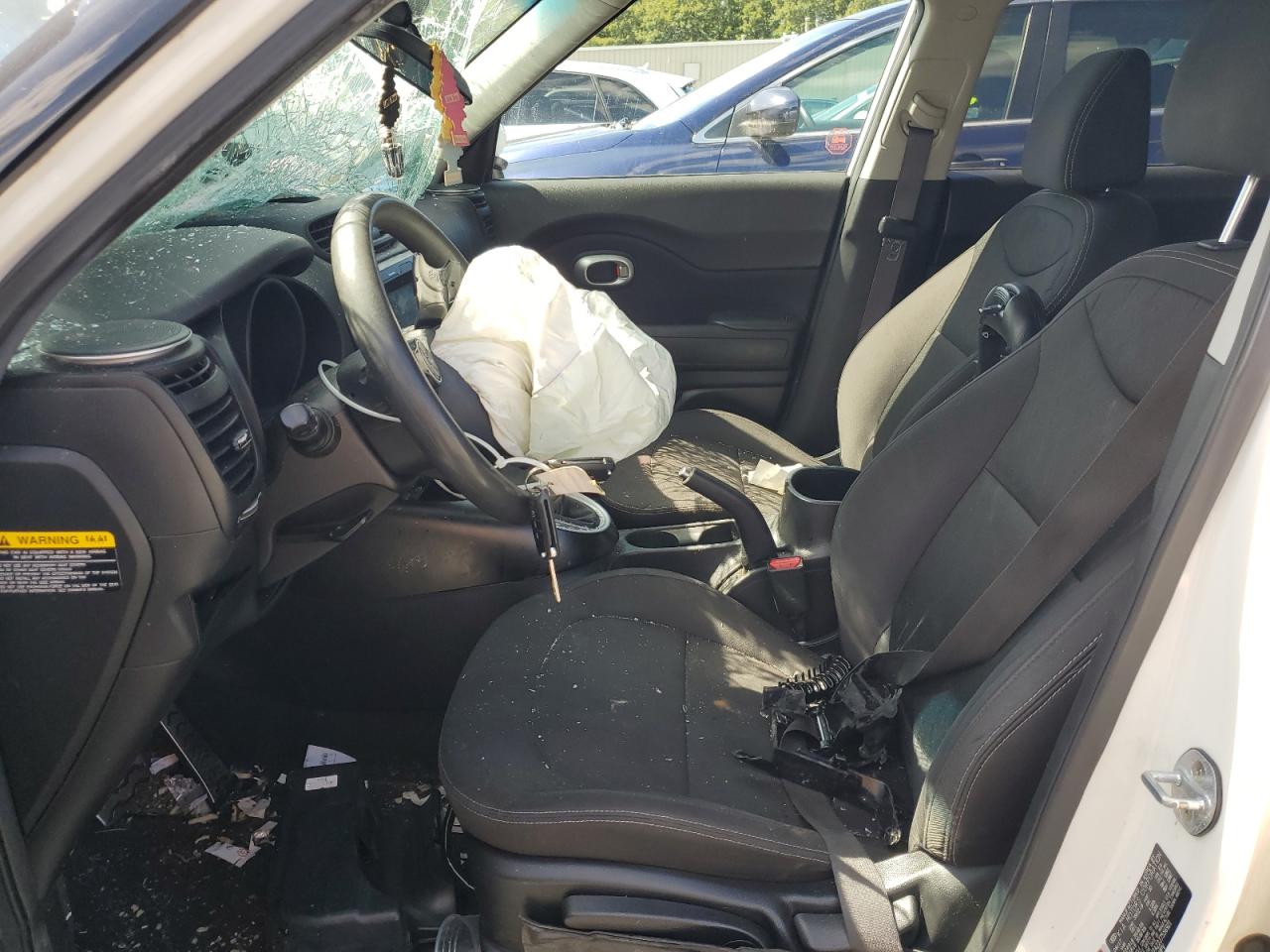 2018 Kia Soul VIN: KNDJN2A22J7556921 Lot: 71076855