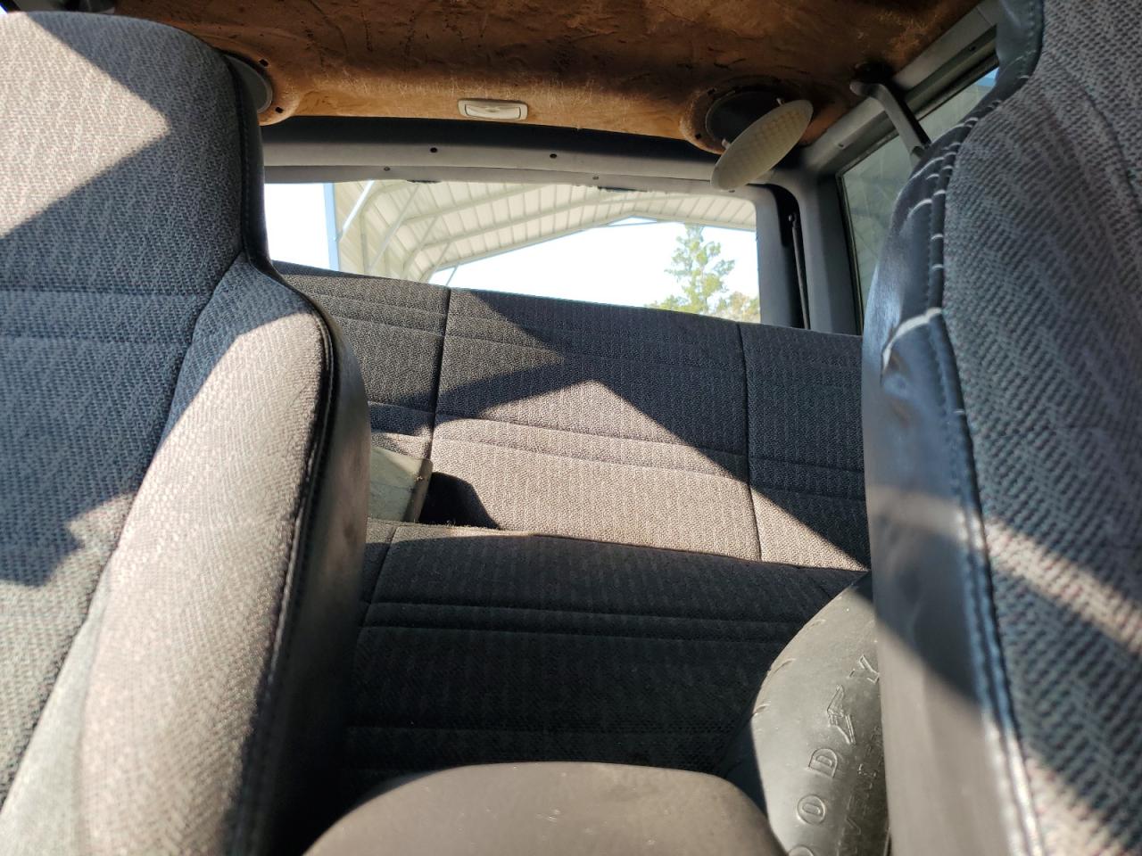 2000 Jeep Cherokee Sport VIN: 1J4FF48S4YL101178 Lot: 71445005