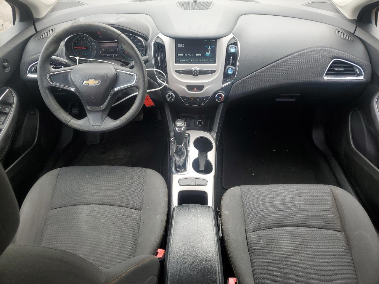 2018 Chevrolet Cruze Ls VIN: 1G1BC5SM8J7237429 Lot: 82156305