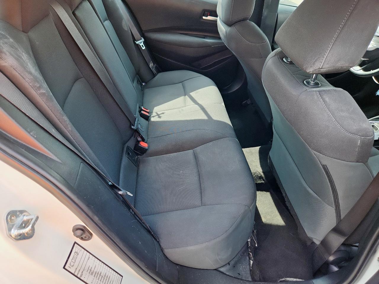 2021 Toyota Corolla Le VIN: 5YFEPMAE2MP233490 Lot: 71848455