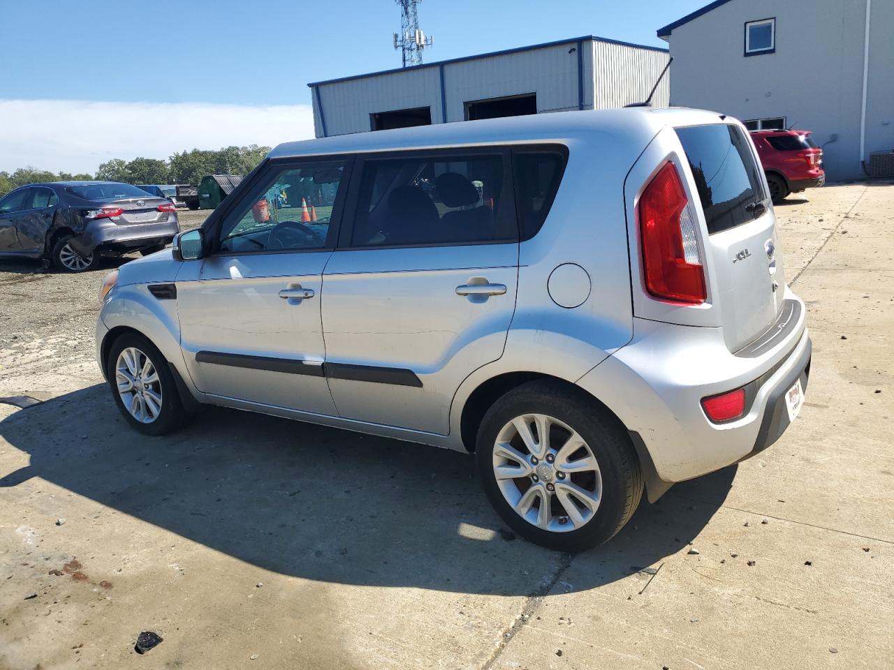 2012 Kia Soul + VIN: KNDJT2A60C7365431 Lot: 71986085