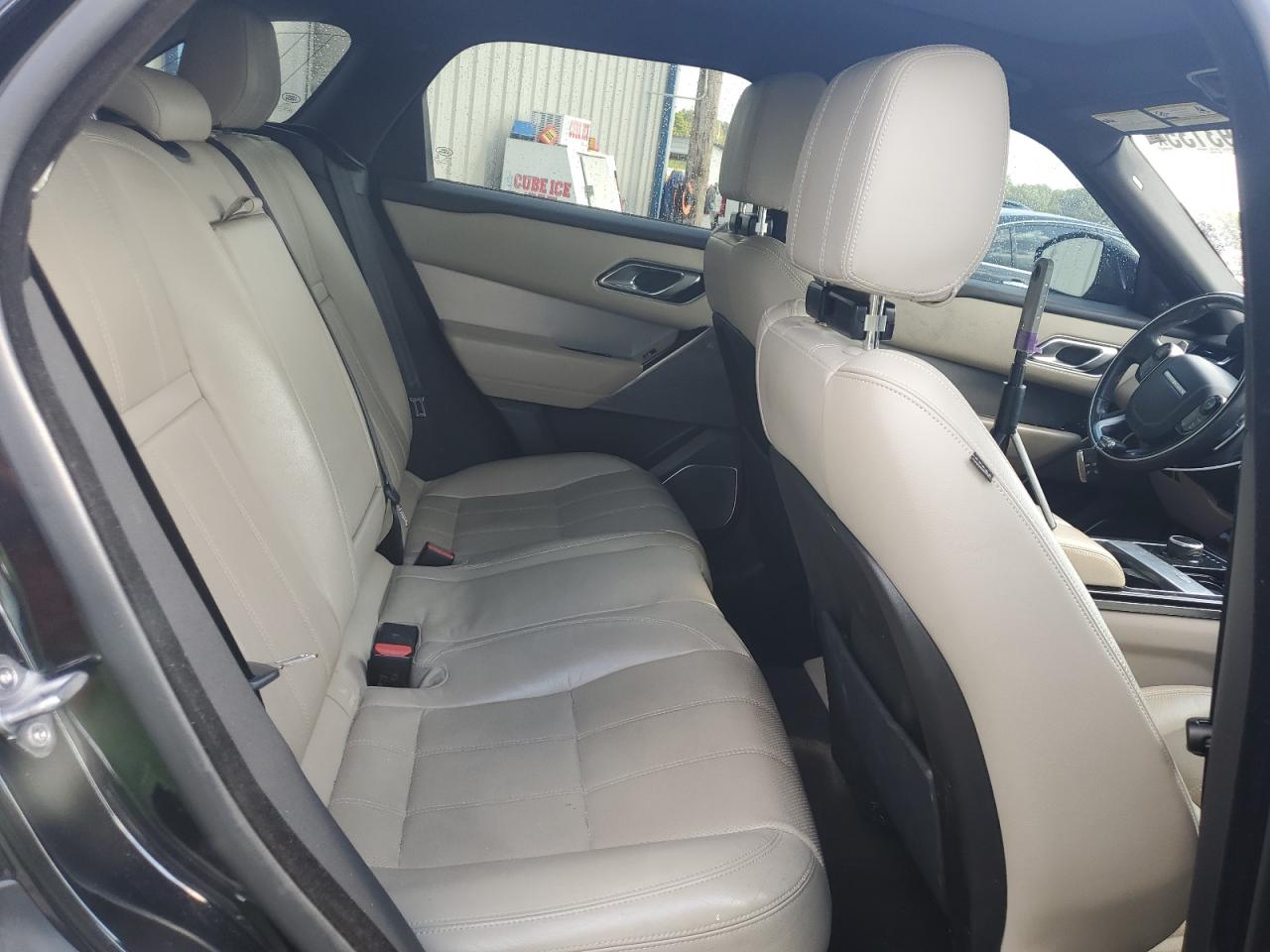 2018 Land Rover Range Rover Velar R-Dynamic Se VIN: SALYL2RX0JA747155 Lot: 71893135