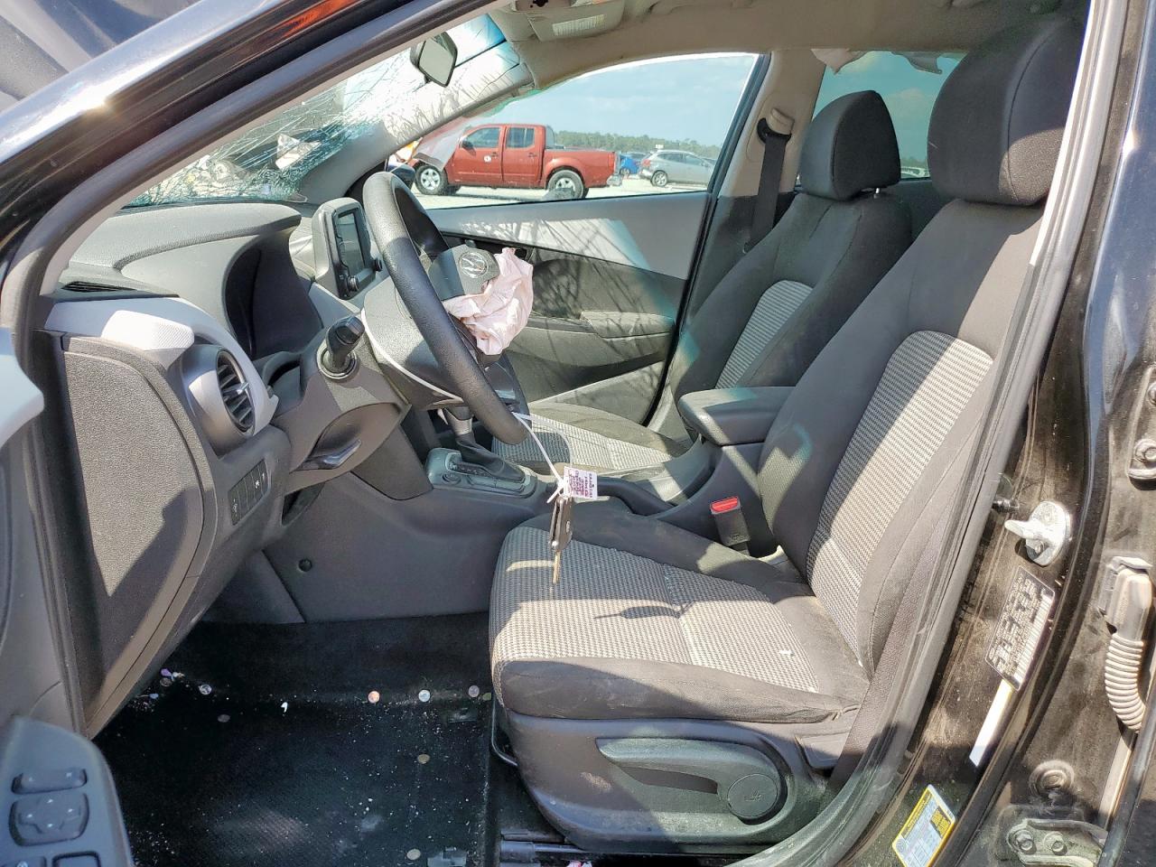 2020 Hyundai Kona Se VIN: KM8K12AA4LU521921 Lot: 81898715