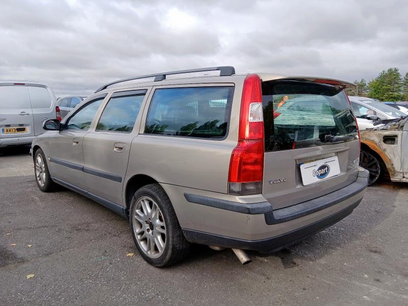 2005 VOLVO  