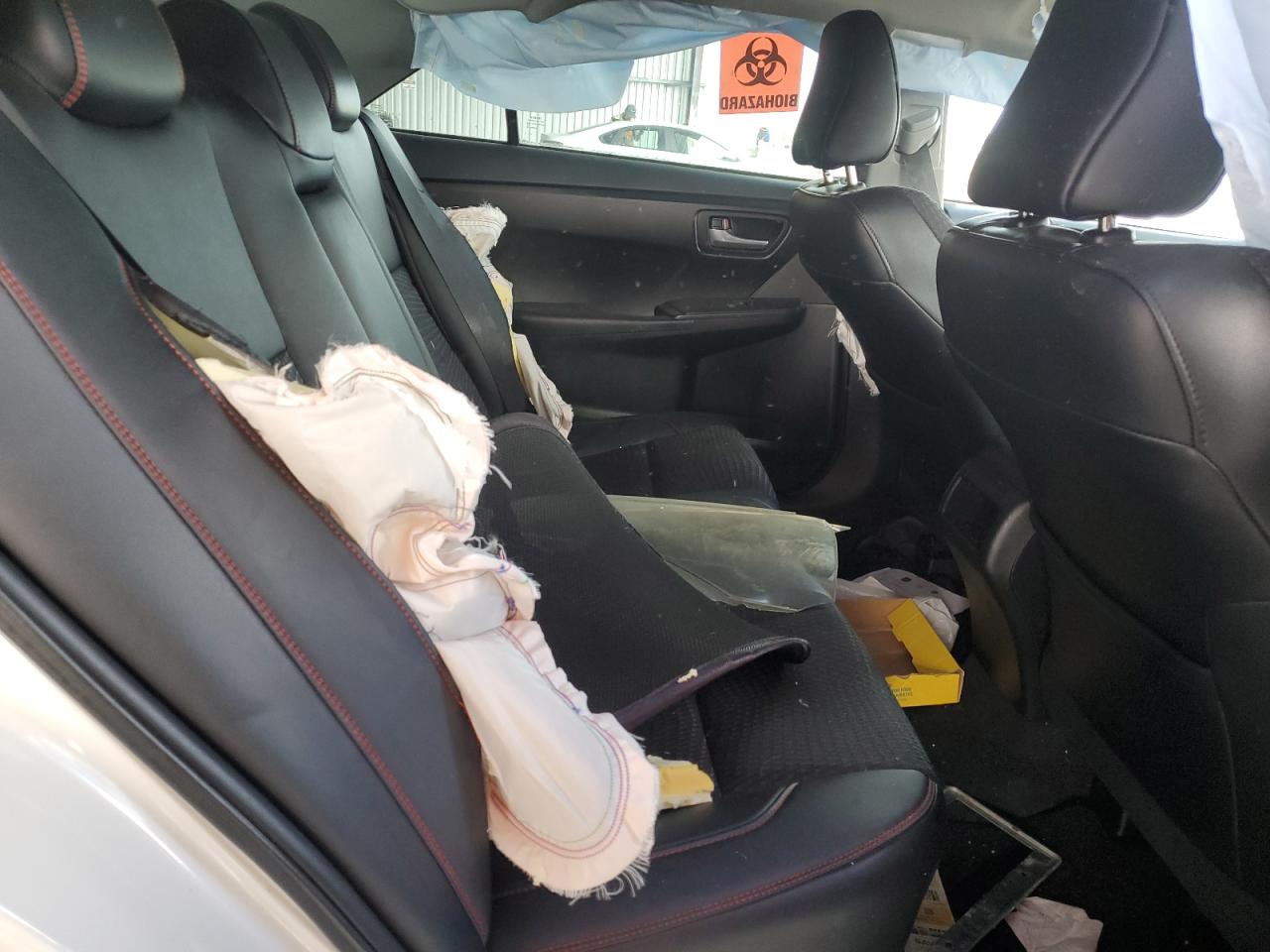 2015 Toyota Camry Hybrid VIN: 4T1BD1FK9FU164856 Lot: 72057745