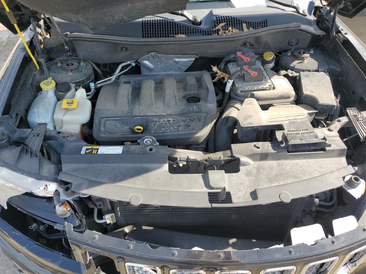 2016 Jeep Compass Latitude VIN: 1C4NJDEB1GD662984 Lot: 81797435