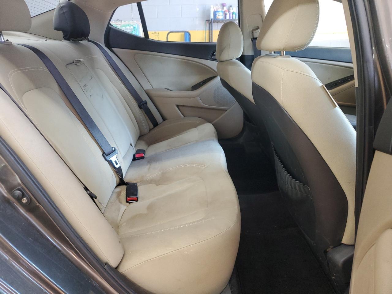 2011 Kia Optima Lx VIN: KNAGM4A75B5177541 Lot: 82078325