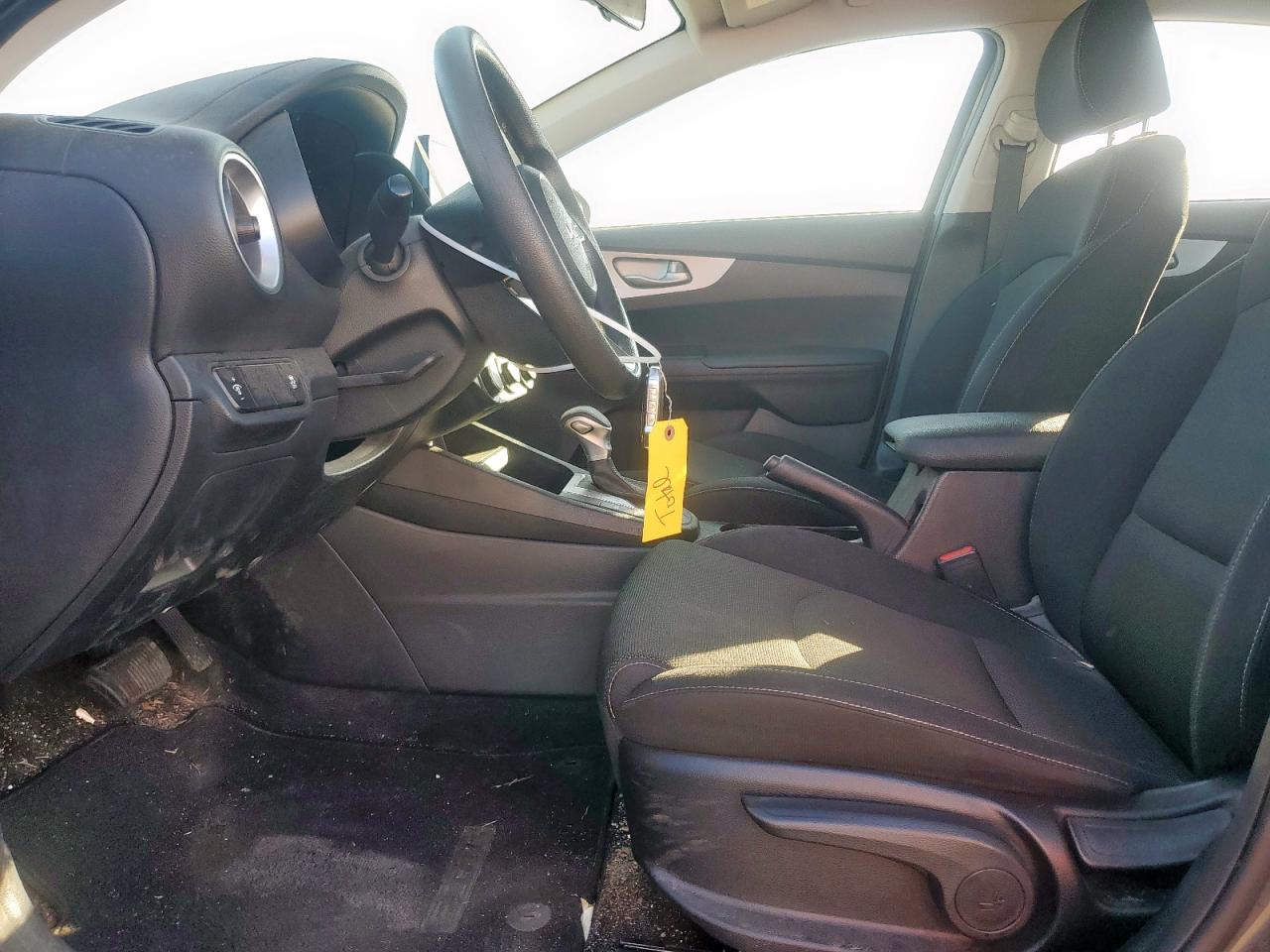 2024 Kia Forte Lx VIN: 3KPF24AD3RE810837 Lot: 81568005