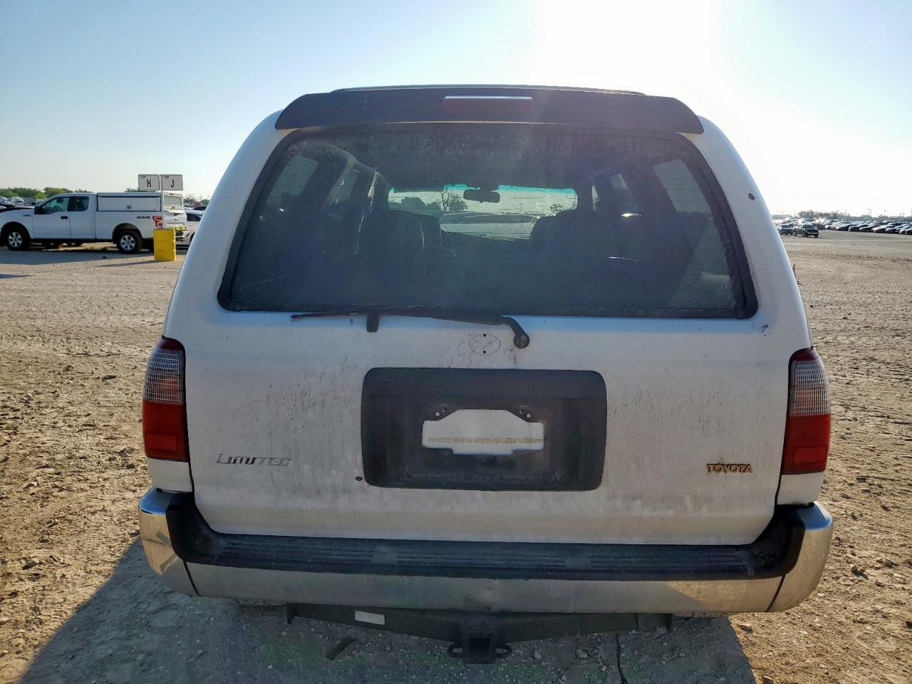 1998 Toyota 4Runner Limited VIN: JT3GN87R9W0076929 Lot: 71230215