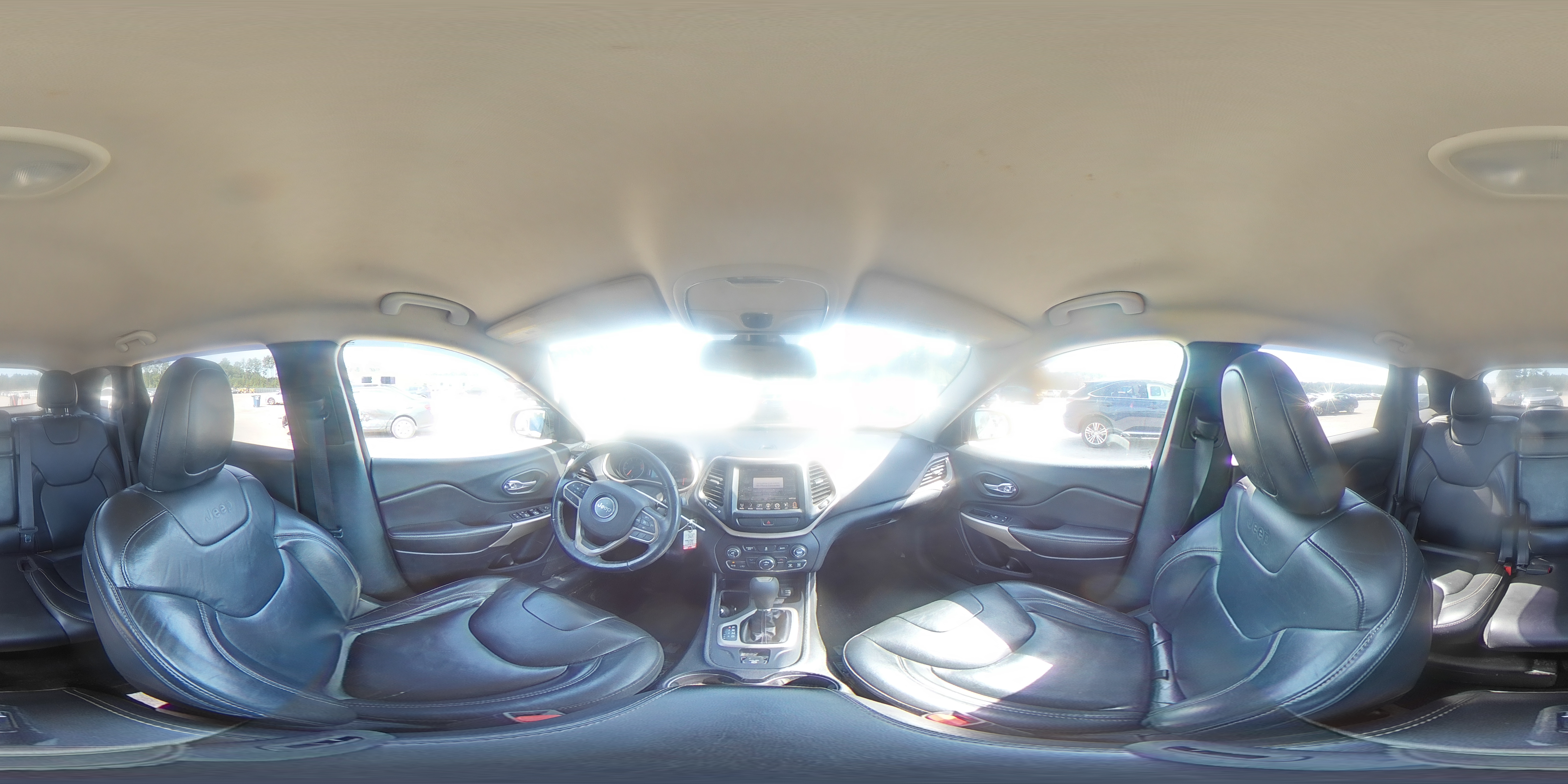 2017 Jeep Cherokee Latitude VIN: 1C4PJMCB7HW570103 Lot: 80290335