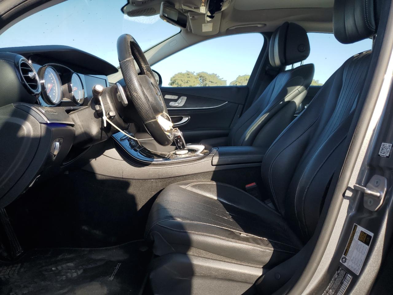 2017 Mercedes-Benz E 300 VIN: WDDZF4JB2HA125705 Lot: 84074175