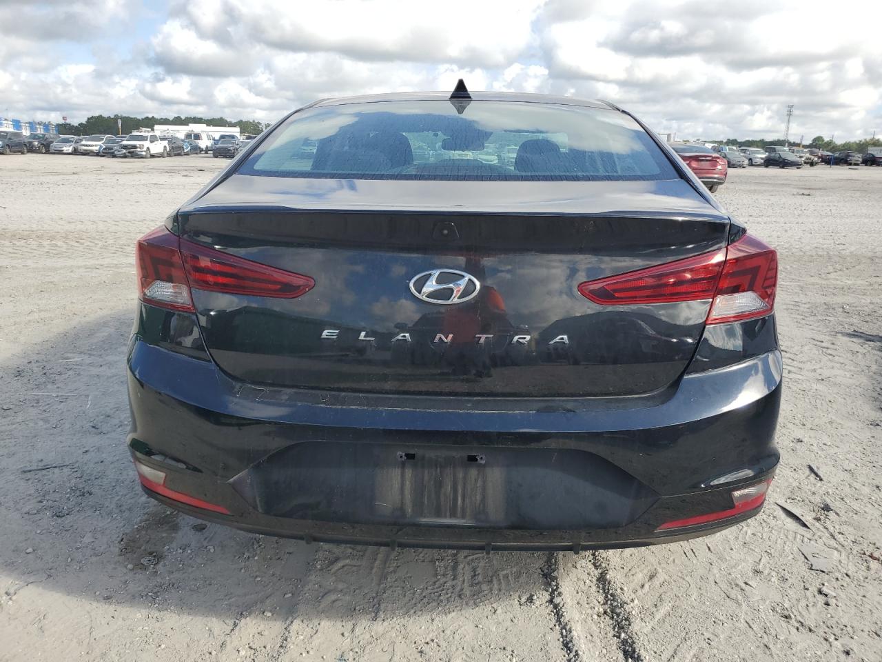 2019 Hyundai Elantra Sel VIN: KMHD84LF3KU785803 Lot: 84272095