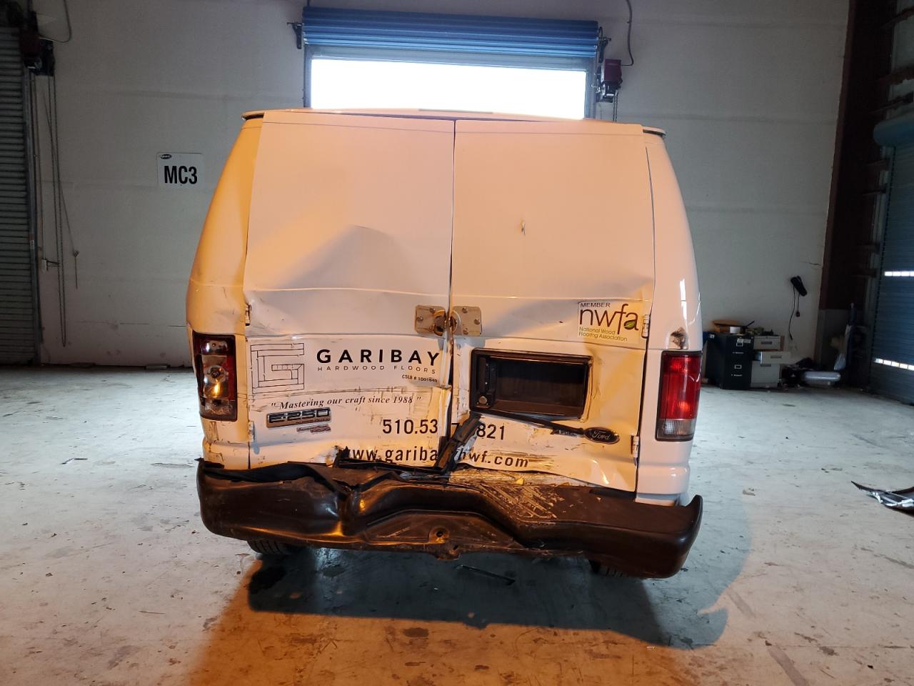 2013 Ford Econoline E250 Van VIN: 1FTNE2EW1DDB32098 Lot: 81201175