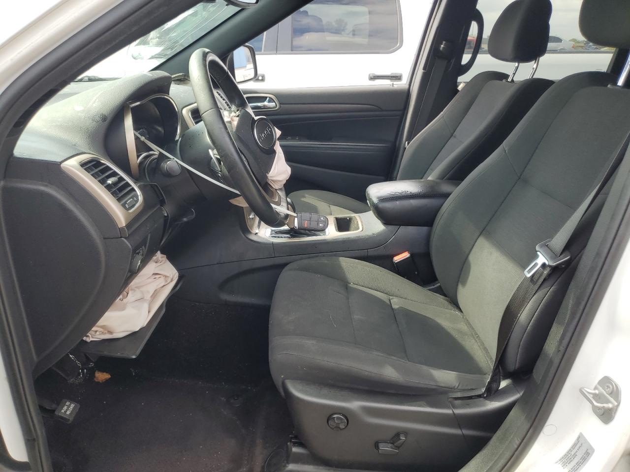 2017 Jeep Grand Cherokee Laredo VIN: 1C4RJFAG2HC808976 Lot: 81676995