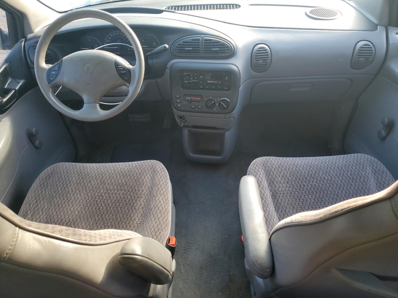 1999 Dodge Caravan VIN: 2B4FP25B6XR449756 Lot: 81294355