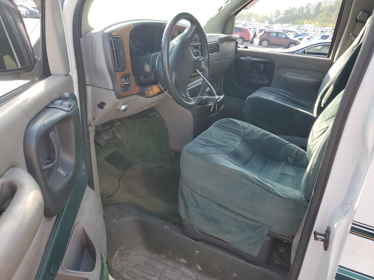 1997 Chevrolet Express G1500 VIN: 1GBFG15R8V1066076 Lot: 80716475