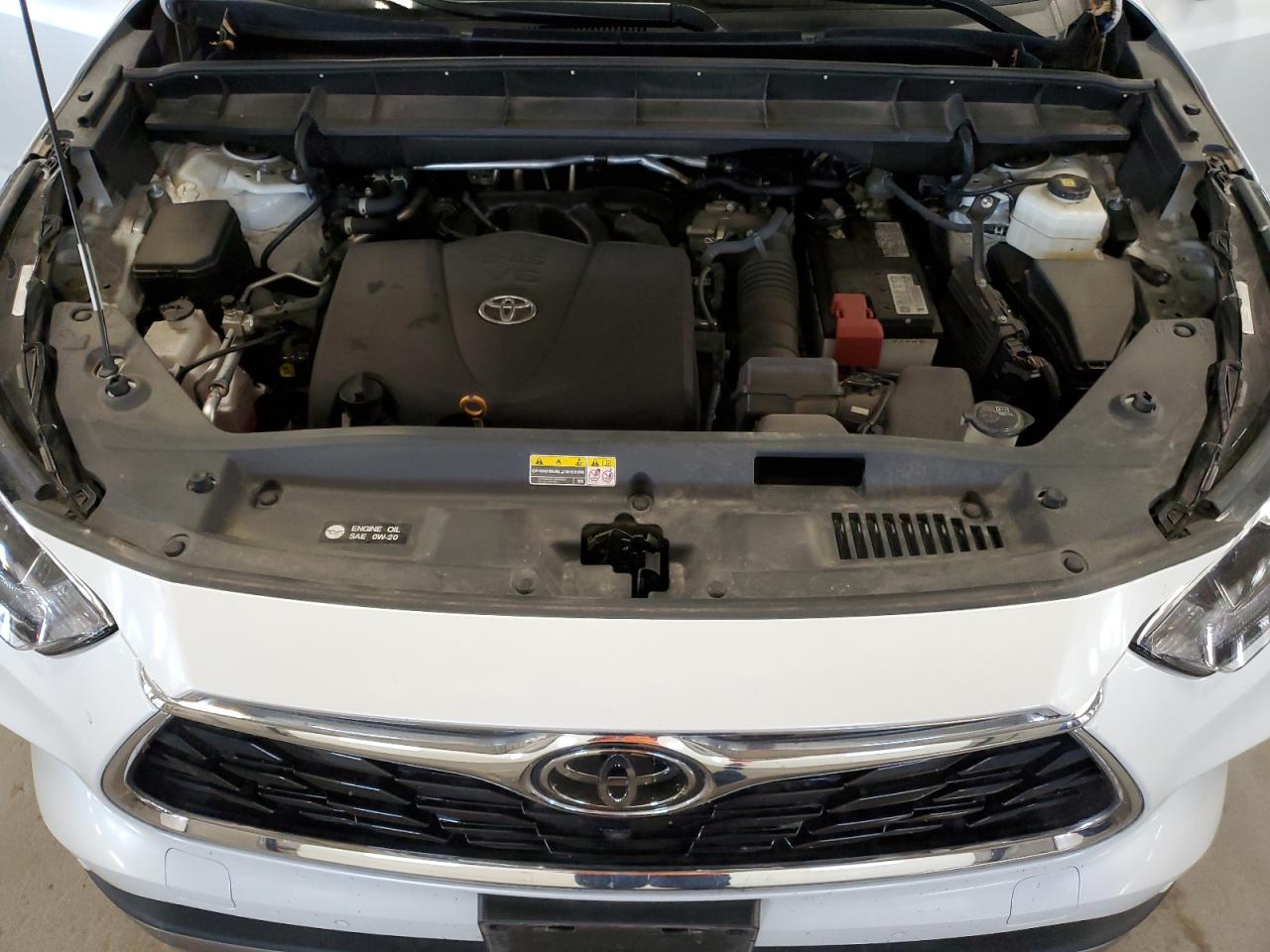 2022 Toyota Highlander Platinum VIN: 5TDFZRBH3NS227341 Lot: 83992805