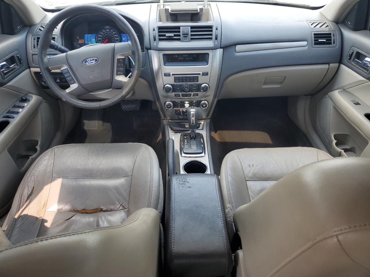 2010 Ford Fusion Hybrid VIN: 3FADP0L30AR135800 Lot: 80471985