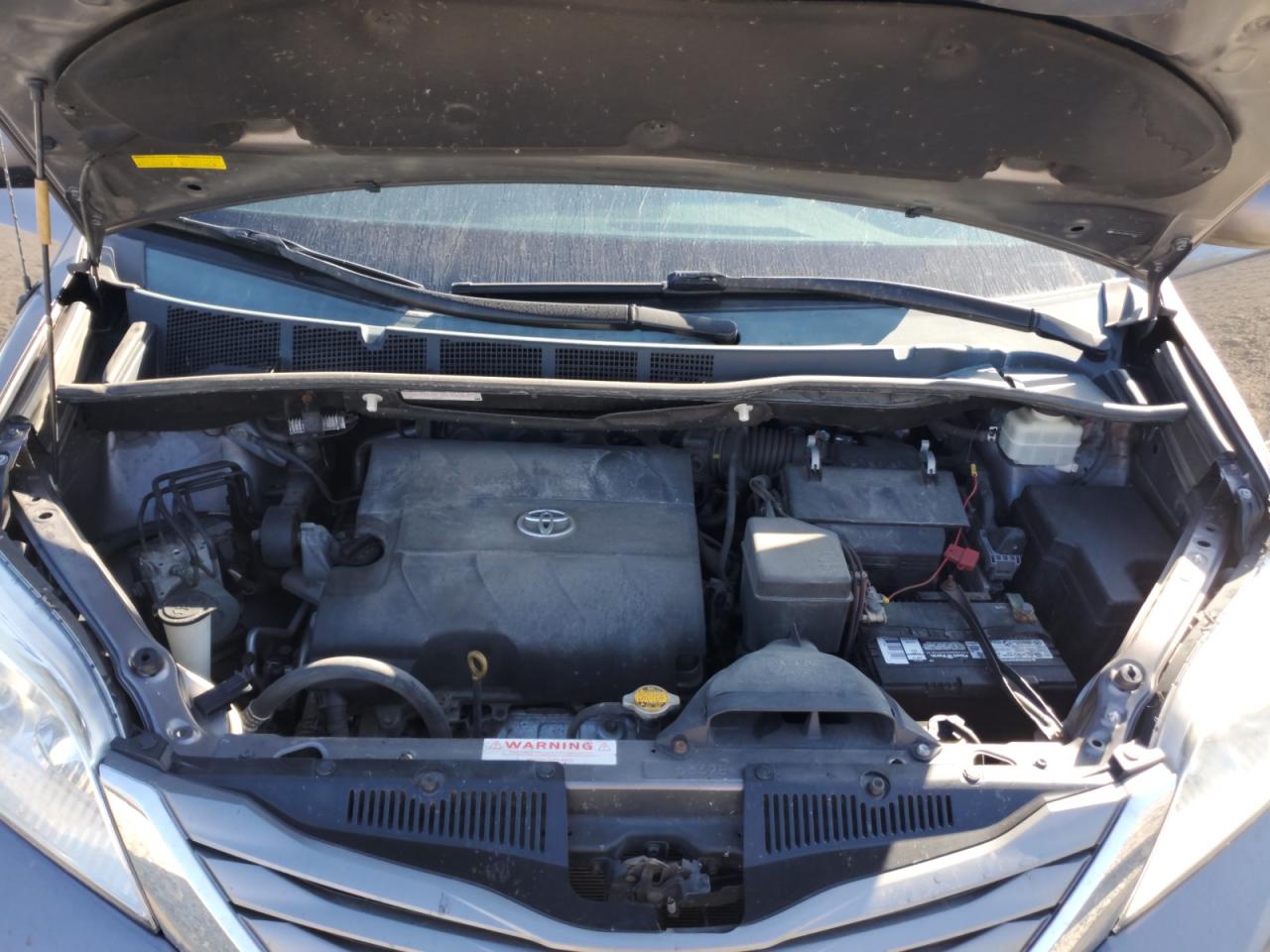 2014 Toyota Sienna Xle VIN: 5TDYK3DC6ES503572 Lot: 84438375