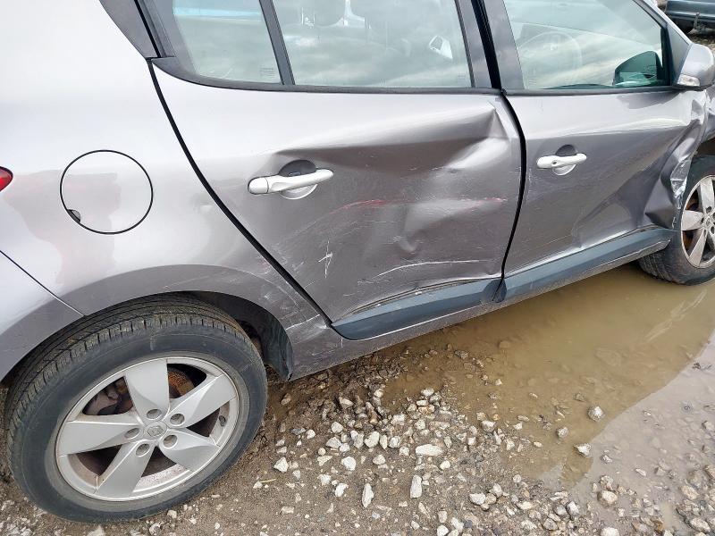 2010 RENAULT MEGANE DYNAMIQUE TTOM DCI 