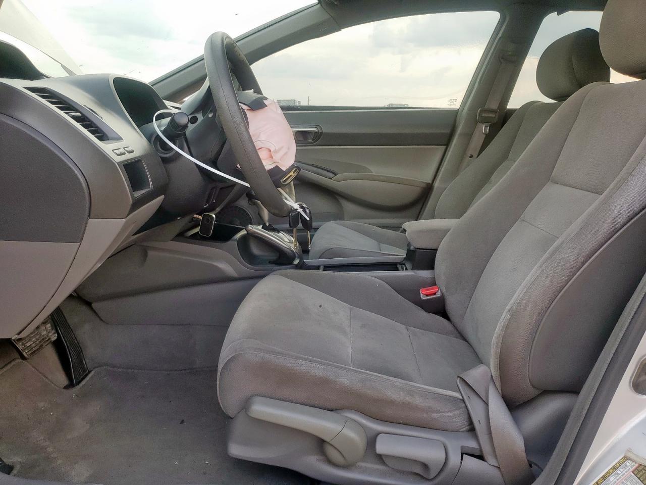 2008 Honda Civic Lx VIN: 2HGFA16558H346070 Lot: 81943785