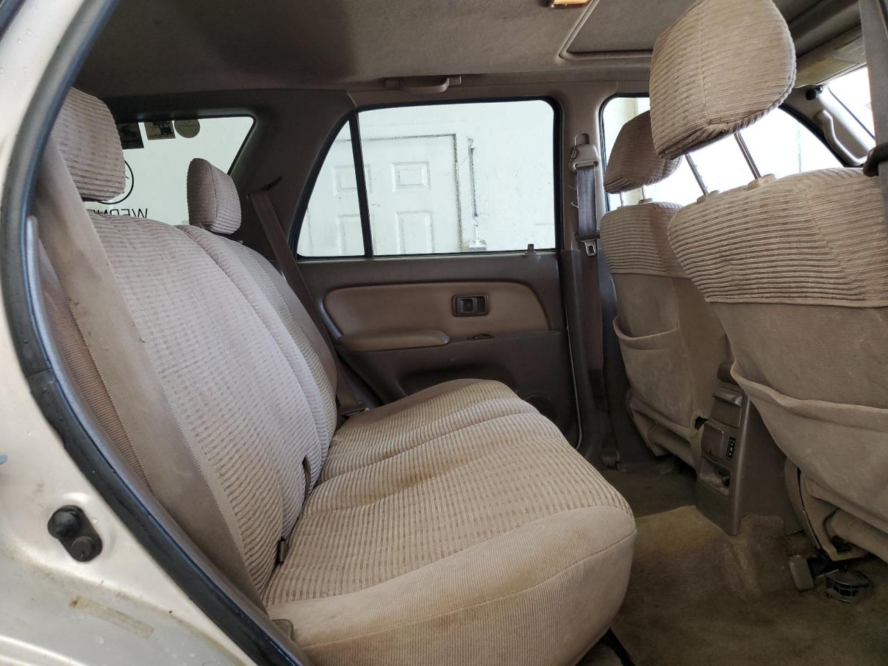 1998 Toyota 4Runner Limited VIN: JT3HN87R9W0168207 Lot: 81596755