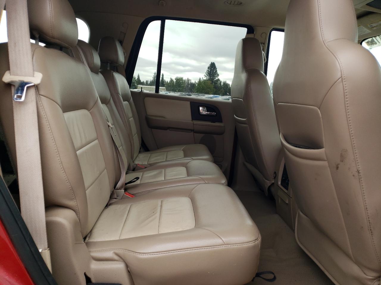 2005 Ford Expedition Eddie Bauer VIN: 1FMPU18555LA82530 Lot: 80513415