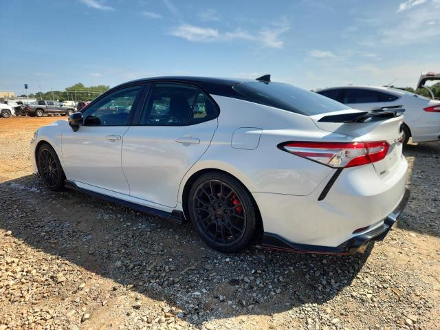  TOYOTA CAMRY 2020 Biały