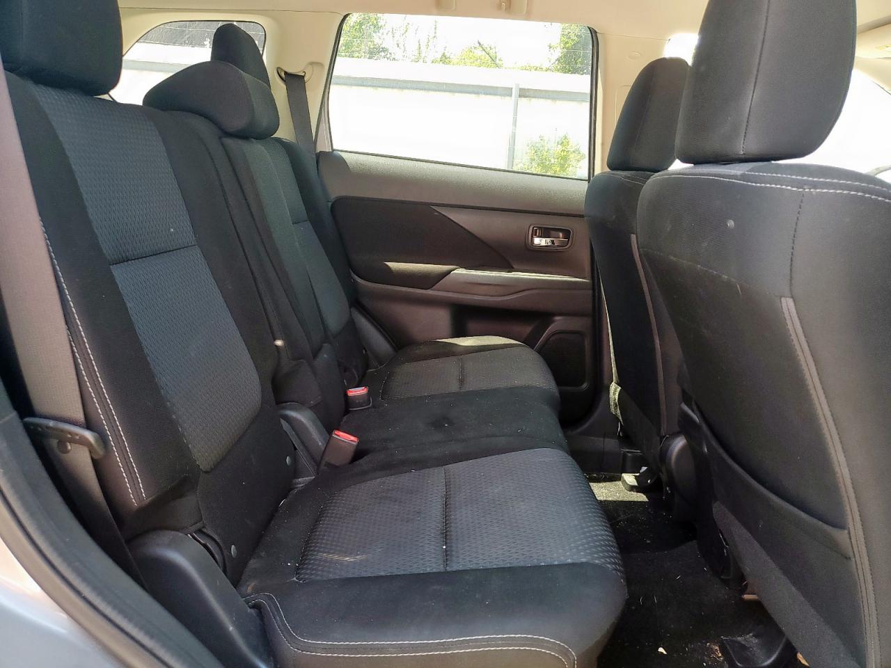 2018 Mitsubishi Outlander Se VIN: JA4AZ3A34JZ058141 Lot: 71869495