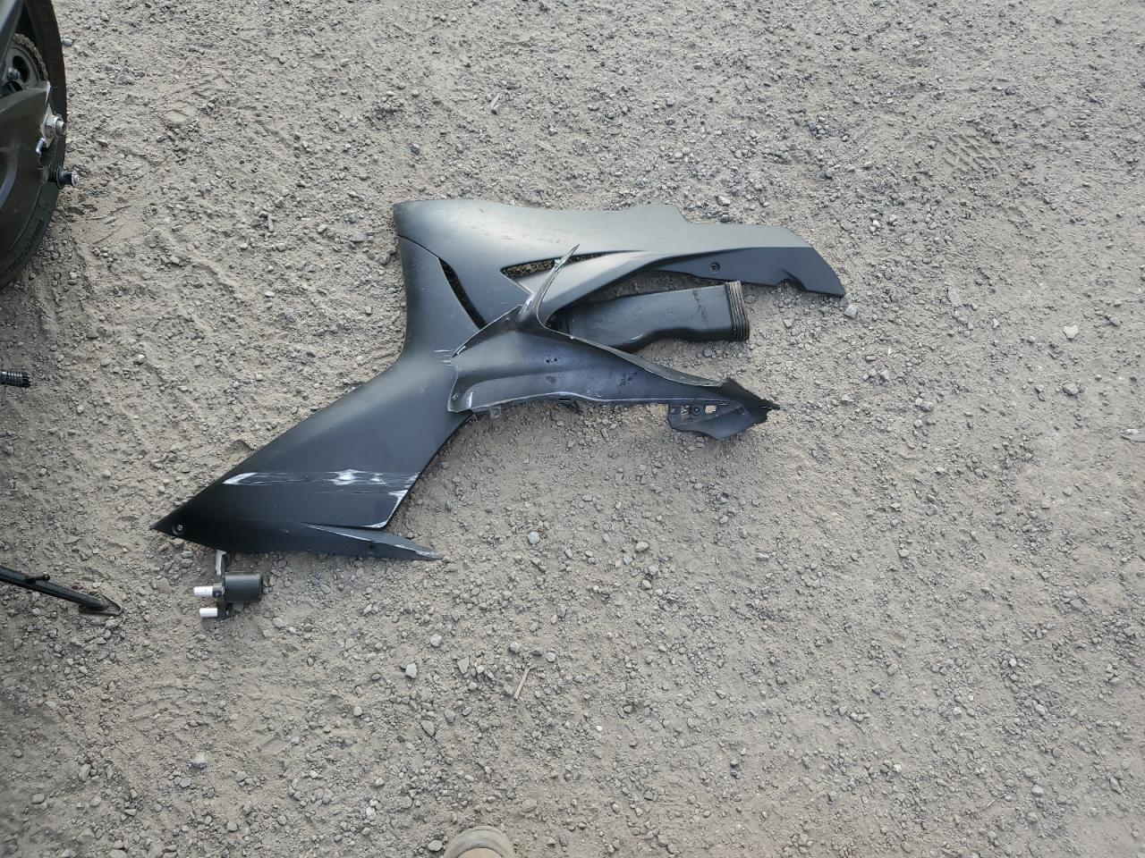 2025 Suzuki Gsx-R750 VIN: JS1GR7MA5S7101569 Lot: 81614665