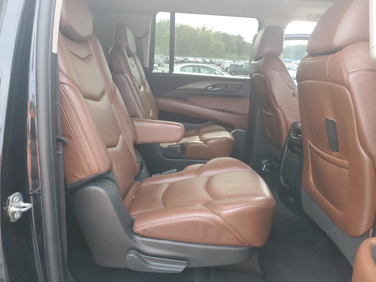 2017 Cadillac Escalade Esv Luxury VIN: 1GYS4HKJ0HR230995 Lot: 84365705