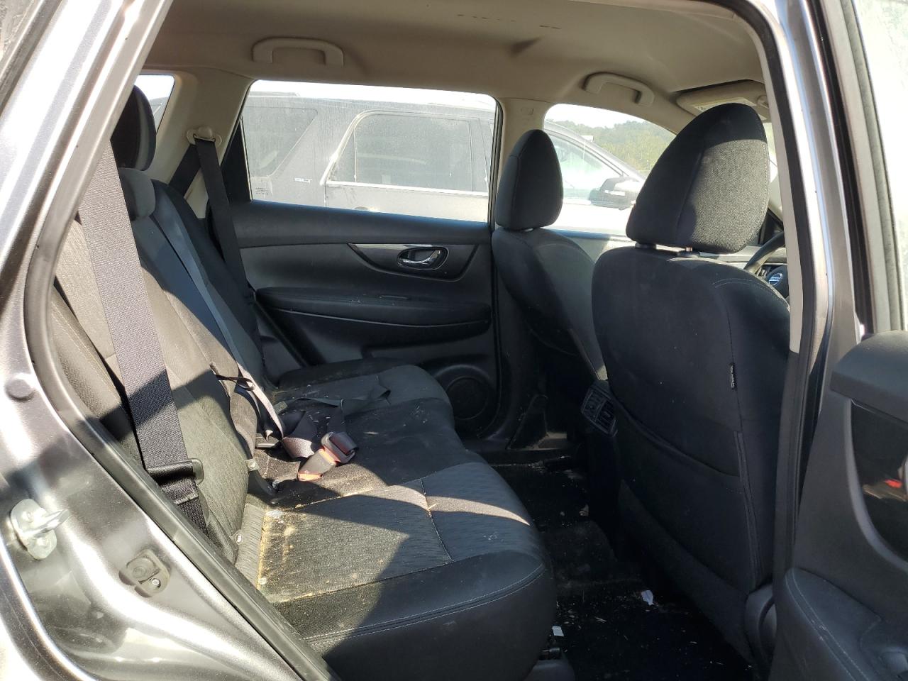 2018 Nissan Rogue S VIN: KNMAT2MV3JP505620 Lot: 70909455