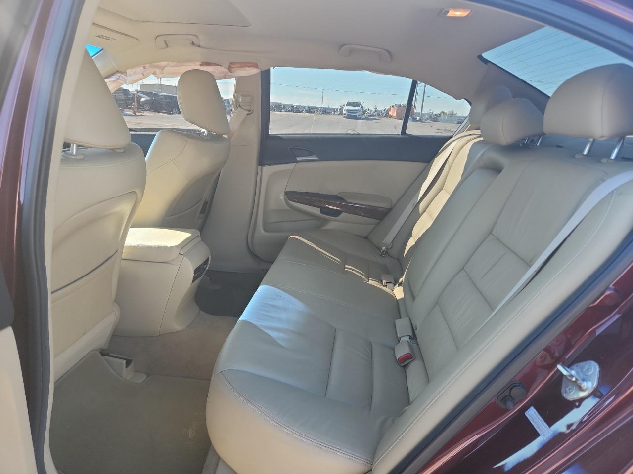 2011 Honda Accord Exl VIN: 1HGCP2F82BA057932 Lot: 81548475