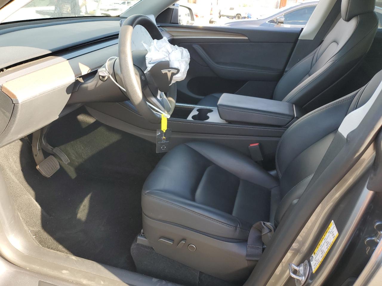 2024 Tesla Model Y VIN: 7SAYGAEE4RF125173 Lot: 80579585