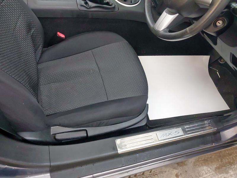 2006 MAZDA MX-5 