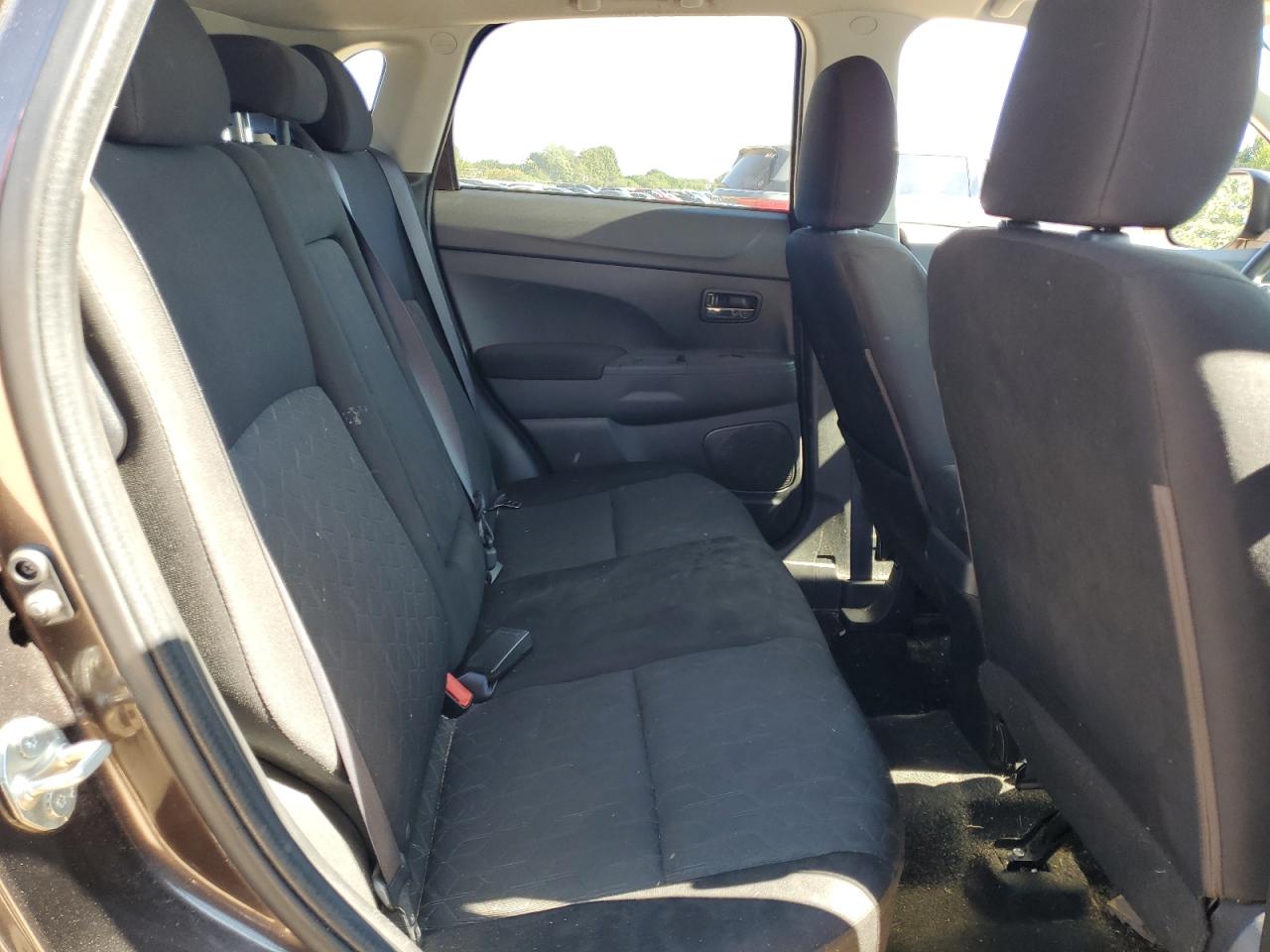 2020 Mitsubishi Outlander Sport Es VIN: JA4AP3AU2LU017618 Lot: 85160945