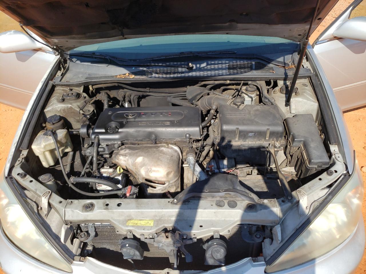 2003 Toyota Camry Le VIN: 4T1BE32K63U746598 Lot: 71235295