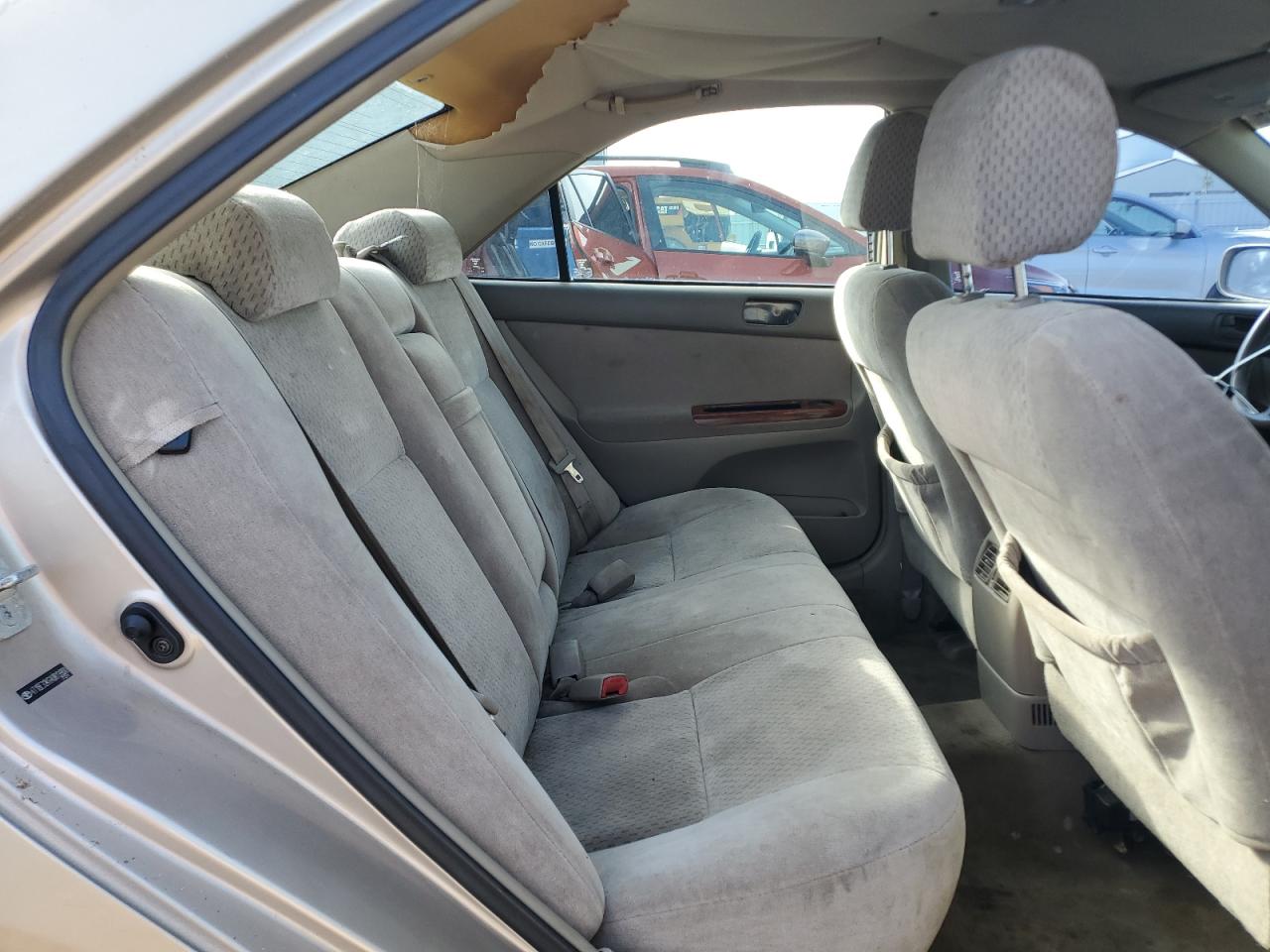 2004 Toyota Camry Le VIN: 4T1BE32K64U813900 Lot: 81764365