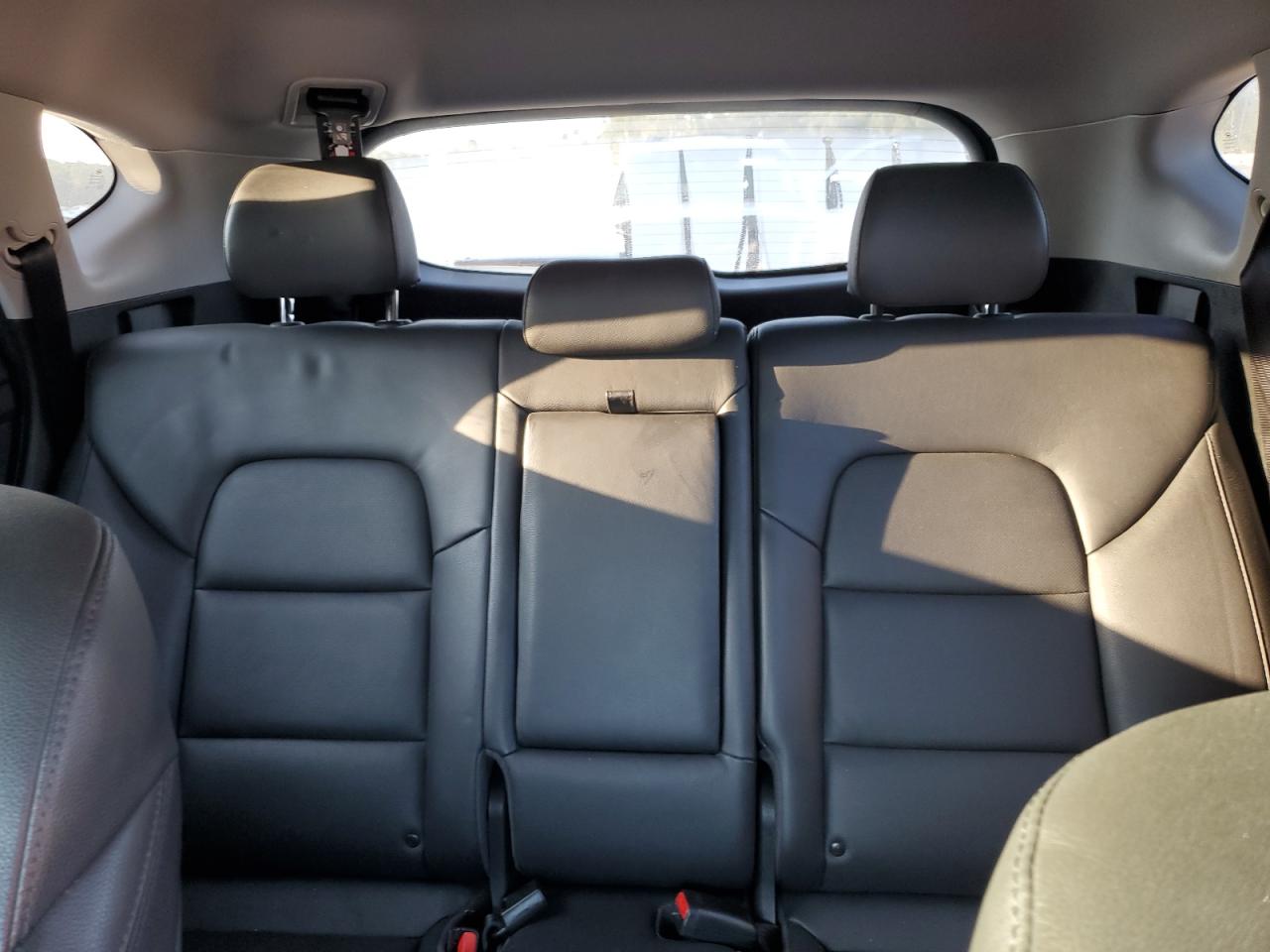 2018 Hyundai Tucson Value VIN: KM8J33A24JU685011 Lot: 80903765