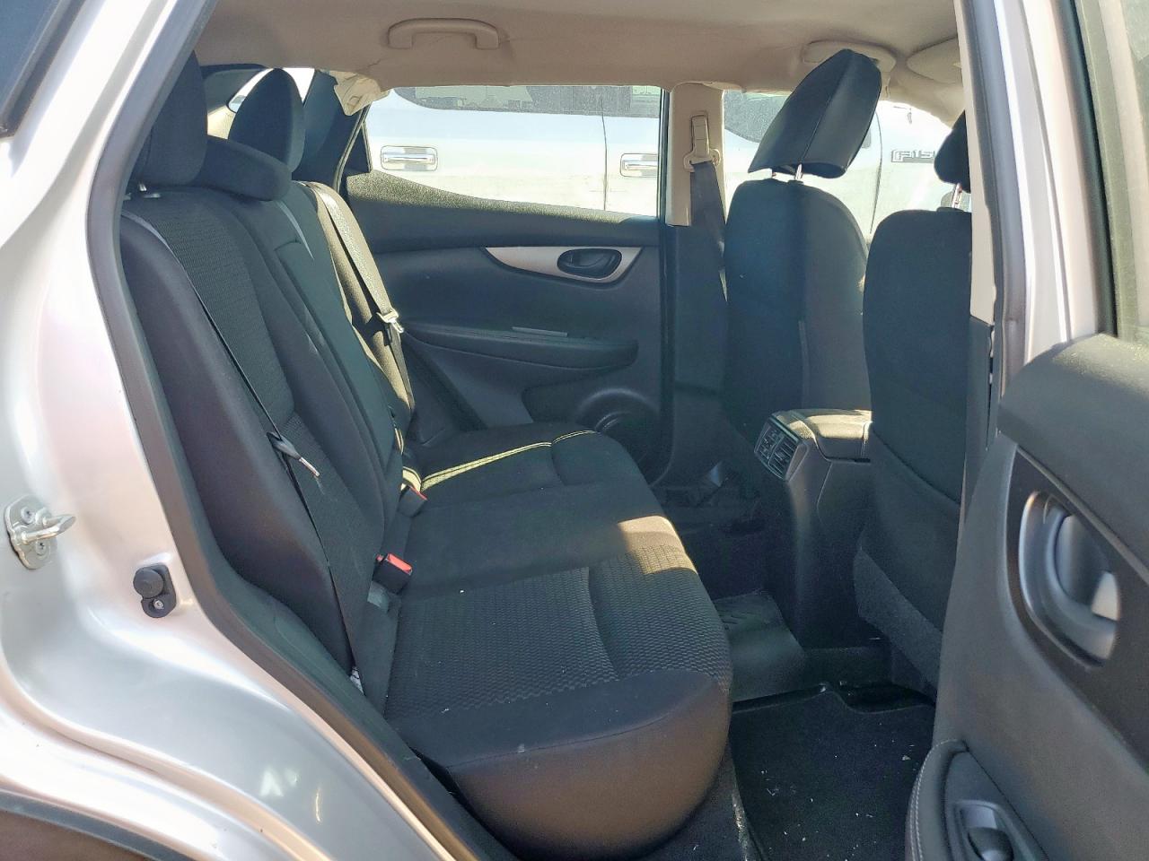 2017 Nissan Rogue Sport S VIN: JN1BJ1CP6HW022861 Lot: 80377395