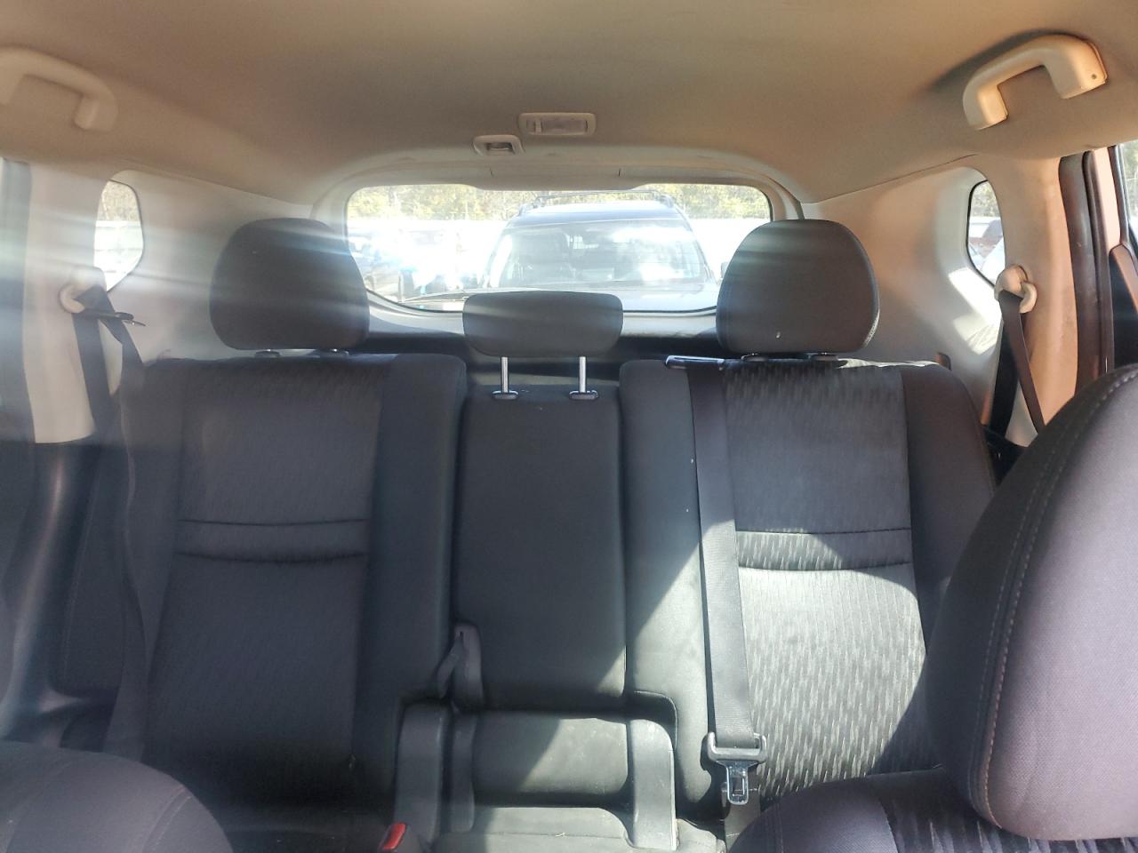 2019 Nissan Rogue S VIN: KNMAT2MV7KP503841 Lot: 81308975