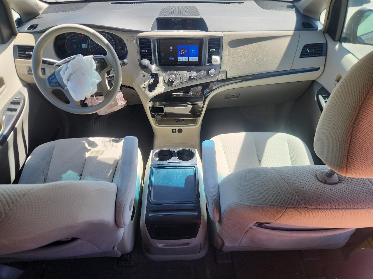 2012 Toyota Sienna Le VIN: 5TDKK3DC0CS180025 Lot: 72029525