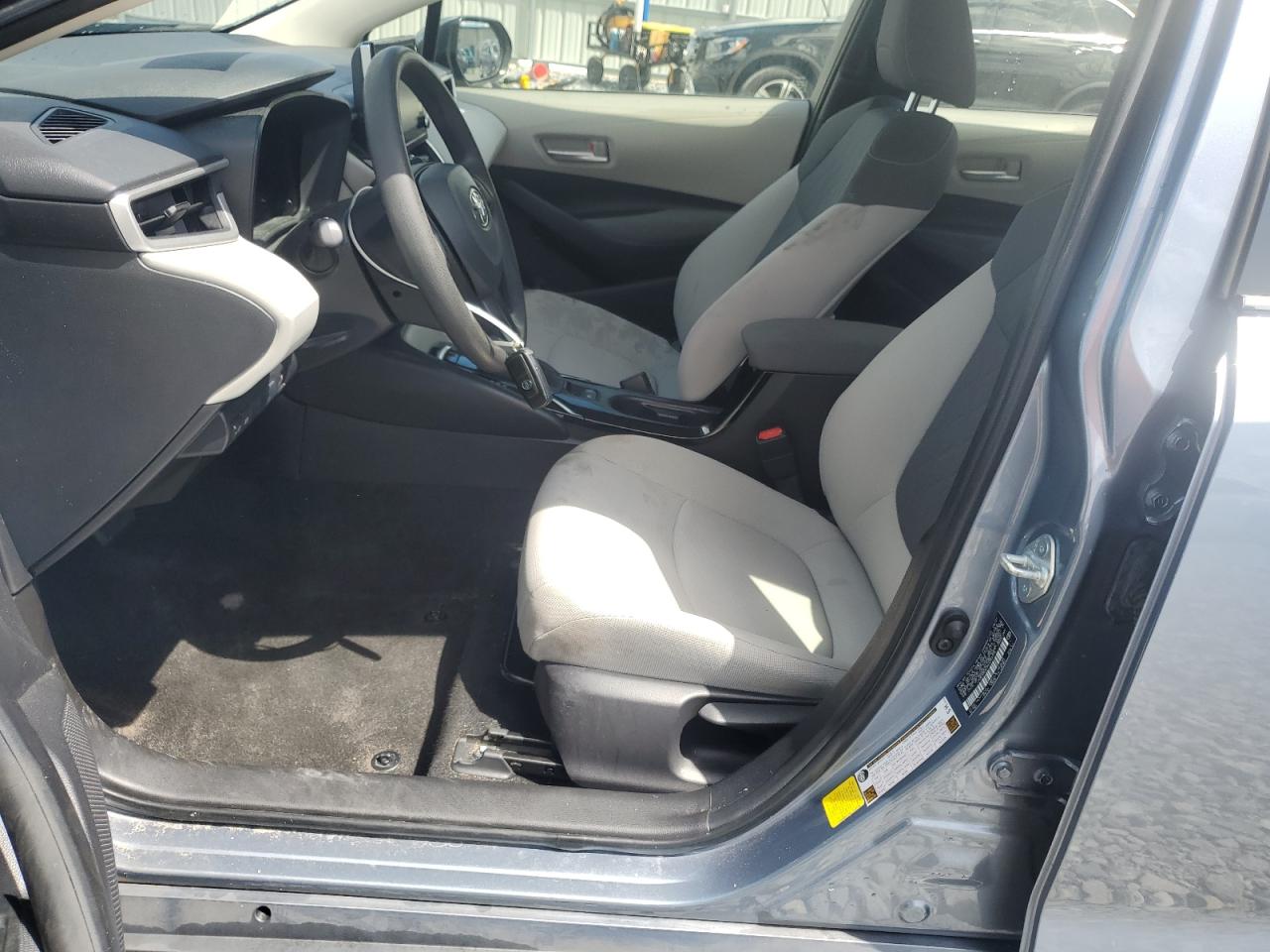 2021 Toyota Corolla Le VIN: JTDEAMDE2MJ033775 Lot: 80897795