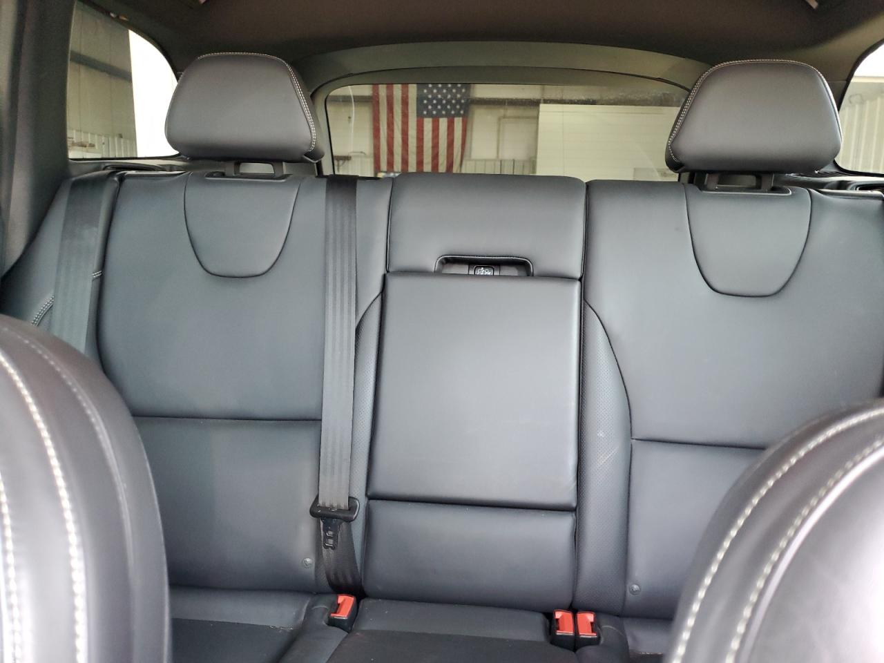 2017 Volvo Xc60 T6 R-Design Platinum VIN: YV449MRS2H2019584 Lot: 70975615