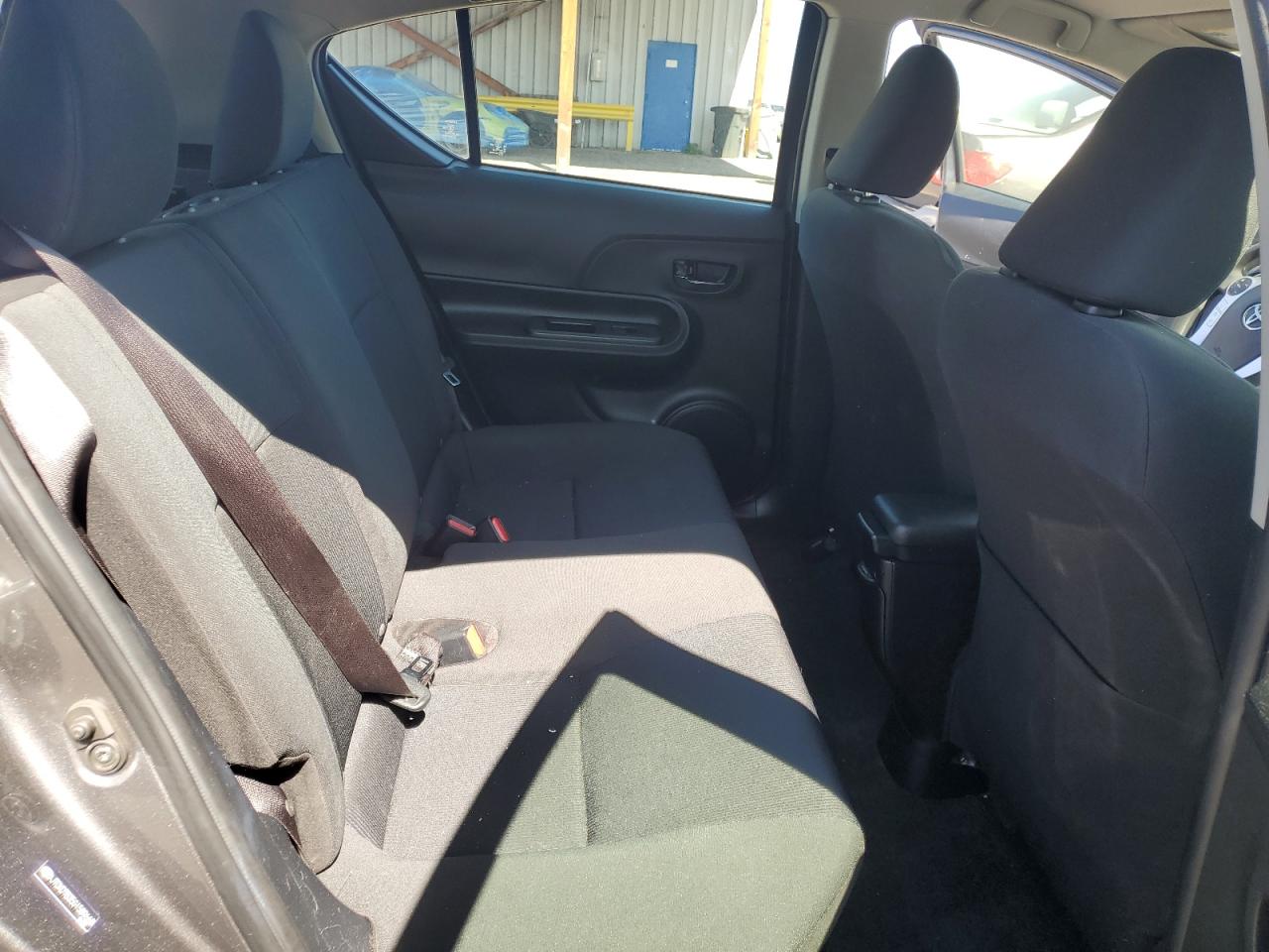 2016 Toyota Prius C VIN: JTDKDTB35G1589668 Lot: 80562805